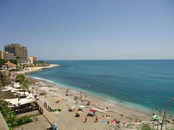 Sea Blue Apartment - Frente Al Mar Benalmádena Dış mekan fotoğraf
